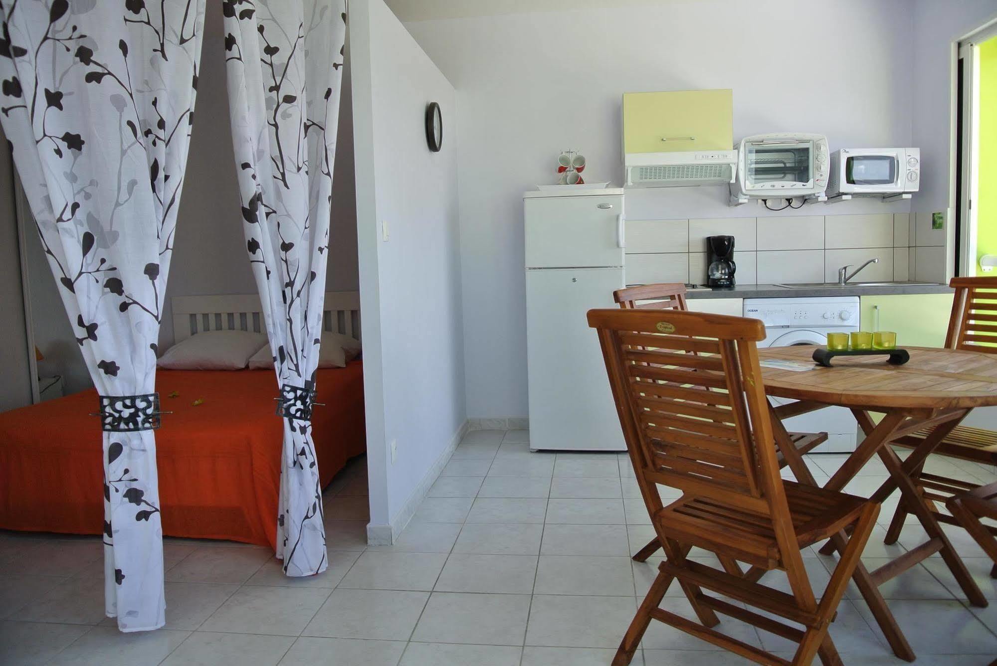 Residence Villas Melissa Ле Троа-Илет Екстериор снимка